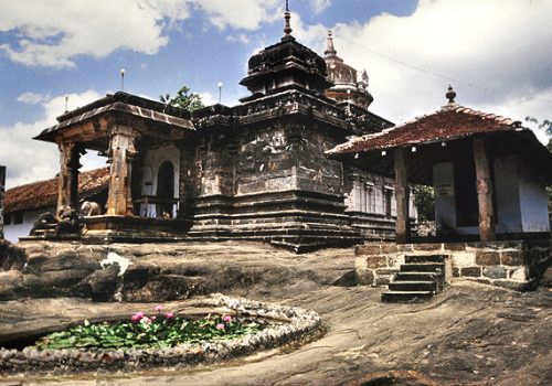 gadaladeniya-entire-temple_orig